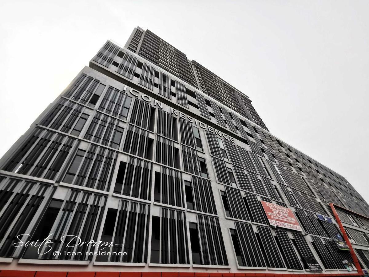 Lägenhet på 115 m² i Batu Burok, med 3 sovrum och 2 badrum  Kuala Terengganu Exteriör bild